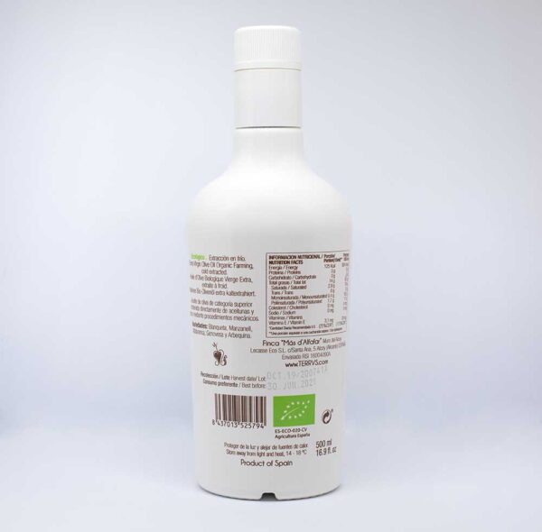 Parte trasera de la botella de aceite de oliva virgen extra Terrvs con información nutricional y certificación ecológica